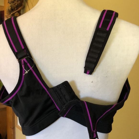 CACIQUE Sport by Cacique Size 42DDD Sport Bra Support Underwire Soft Pad $68 NEW - Picture 16 of 16